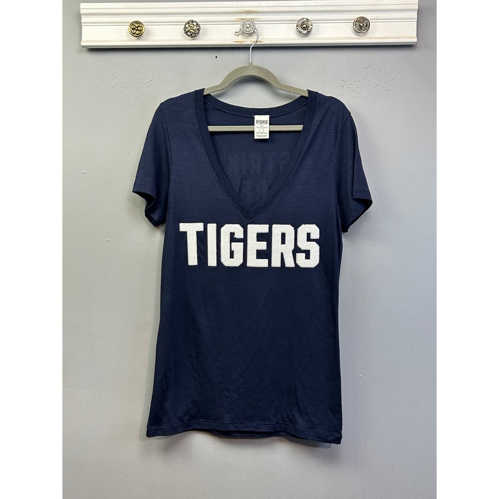 PINK Victoria's Secret Shirt Women L Auburn Tigers 3 Strikes You're Out V-Neck